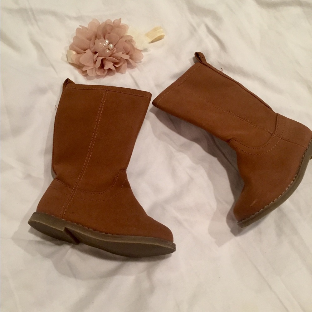 EUC Sz 6 Boutique Tan / Carmel Boots